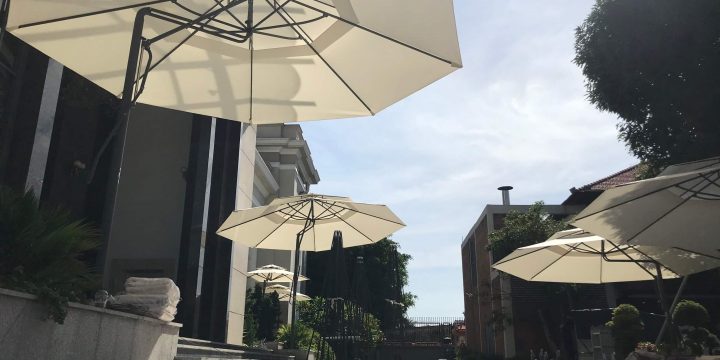 Thay bạt dù